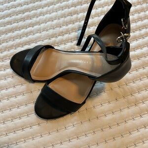 Kelly & Katie Black Strappy Heels